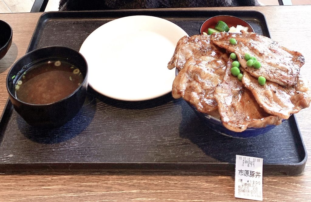 豚丼