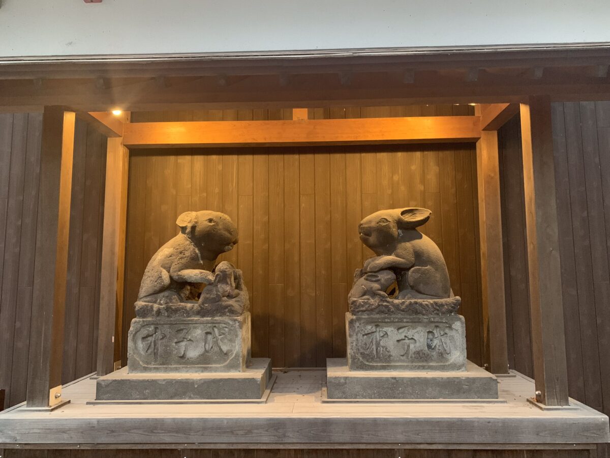 調神社（つきじんじゃ）@埼玉県浦和【うさぎ神社】