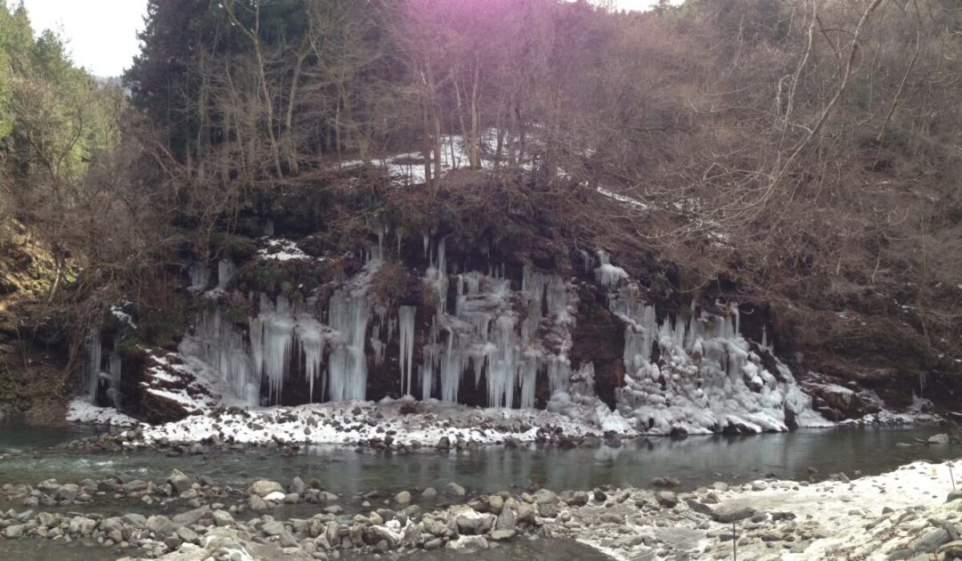 奥秩父三十槌の氷柱