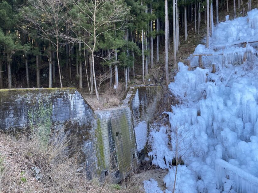 あしがくぼの氷柱2022