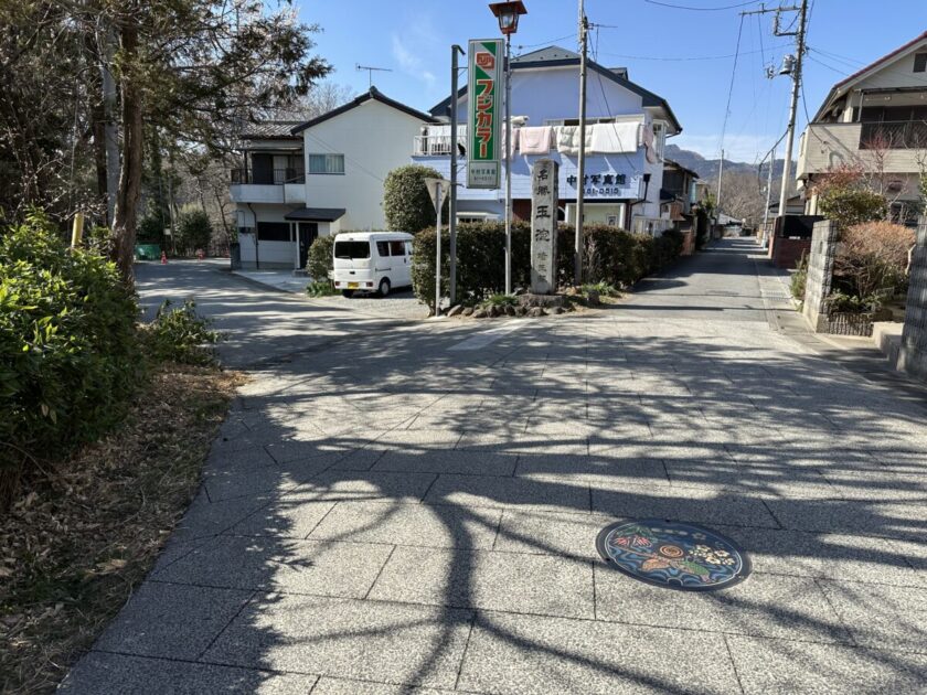 寄居町マンホール蓋