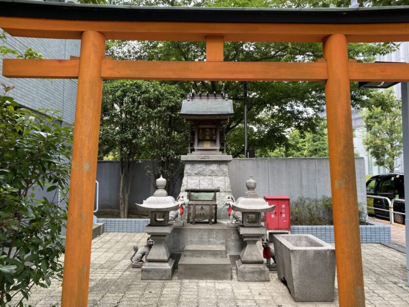 旧・大和柳生藩柳生家下屋敷跡の稲荷神社