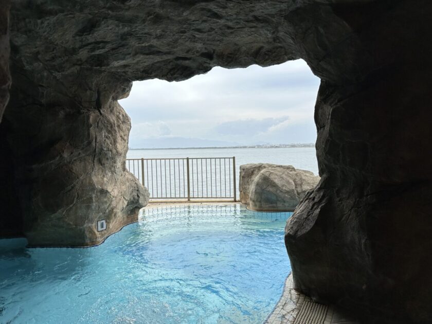 江の島アイランドスパ洞窟泉
