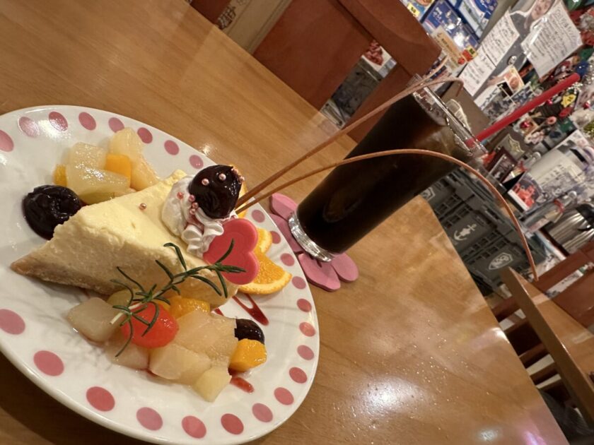 横須賀グルメチェリーチーズケーキ