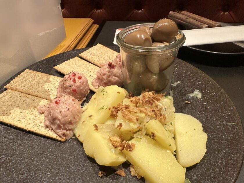 前菜盛り合わせ