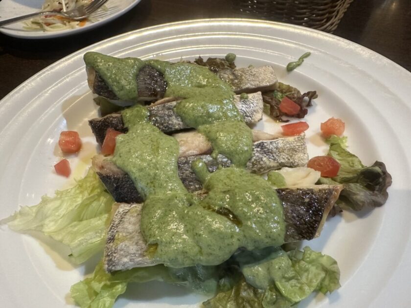 TAGEN 王子　魚料理