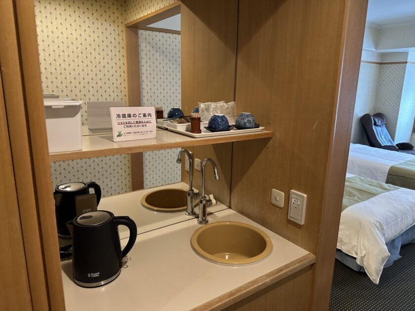 ホテル華の湯 館内 客室