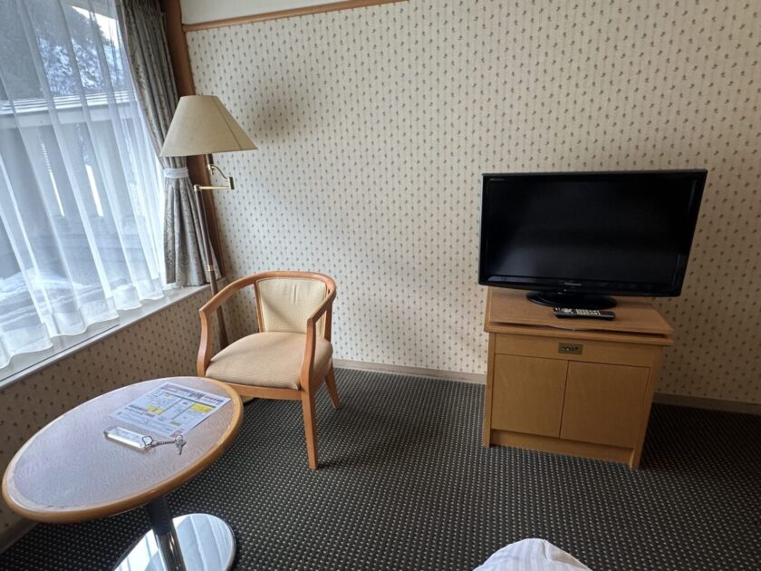 ホテル華の湯 館内 客室テレビ
