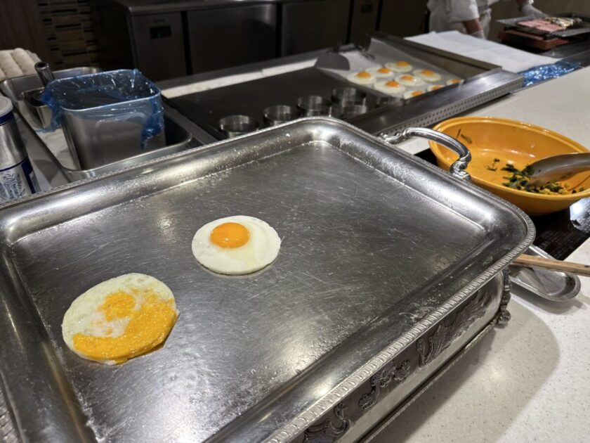 目玉焼き