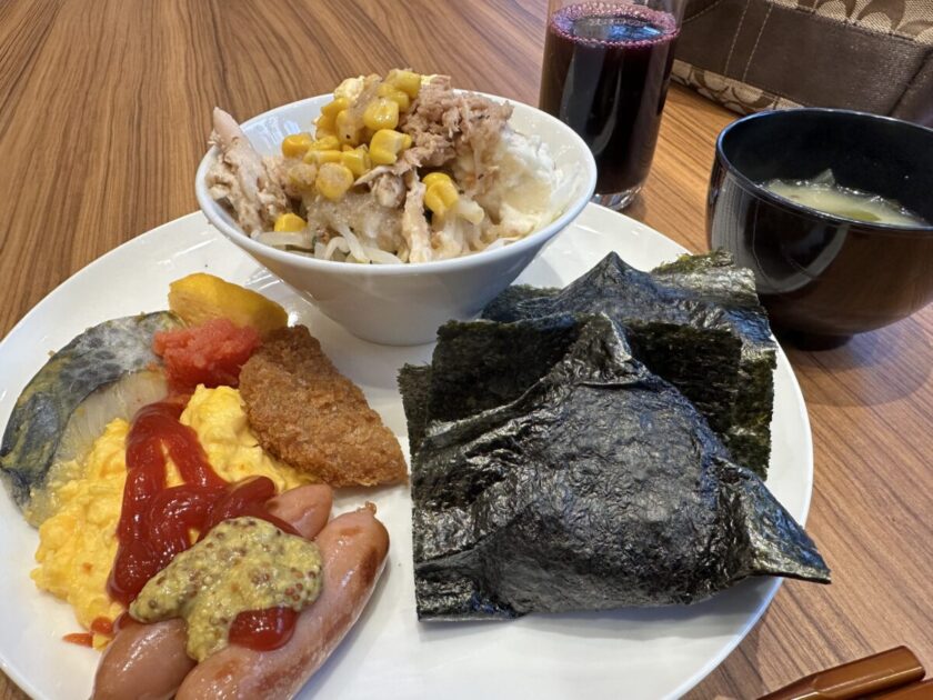 ホテル華の湯食事　朝食バイキング