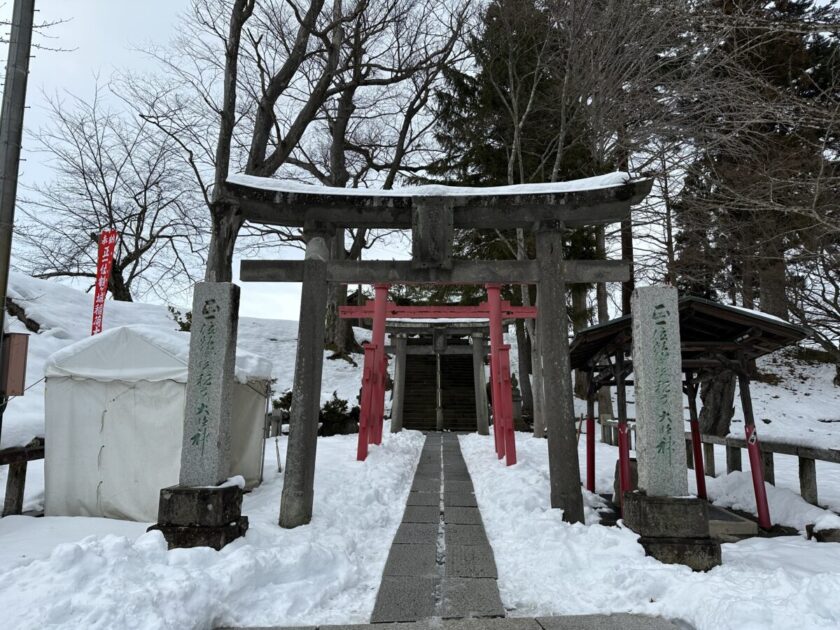 鶴ヶ城稲荷神社 八幡神社