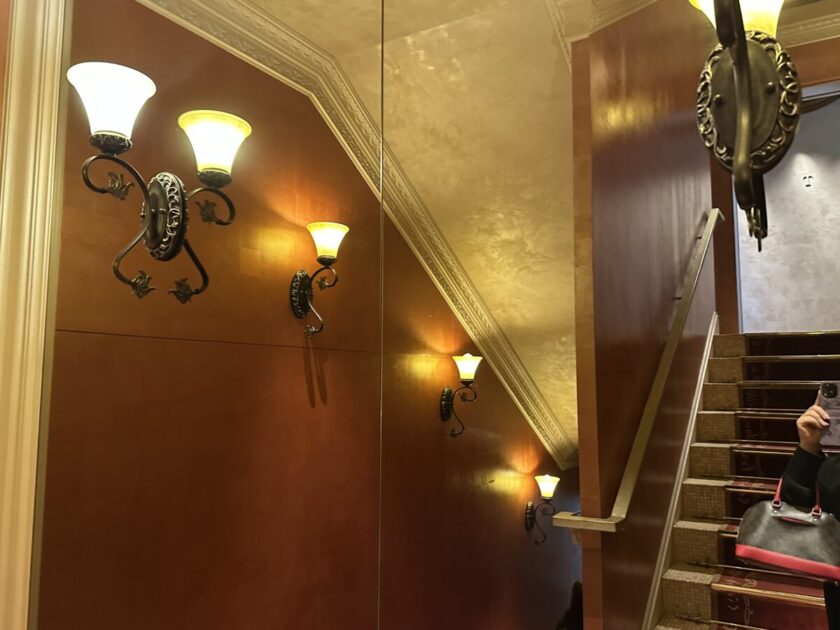 銀座シェ・トモ