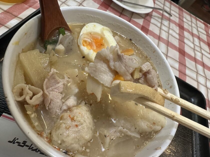 モモヤ　tonton汁