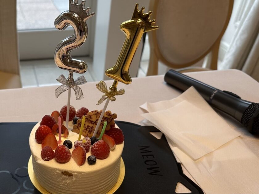 お誕生日ケーキ